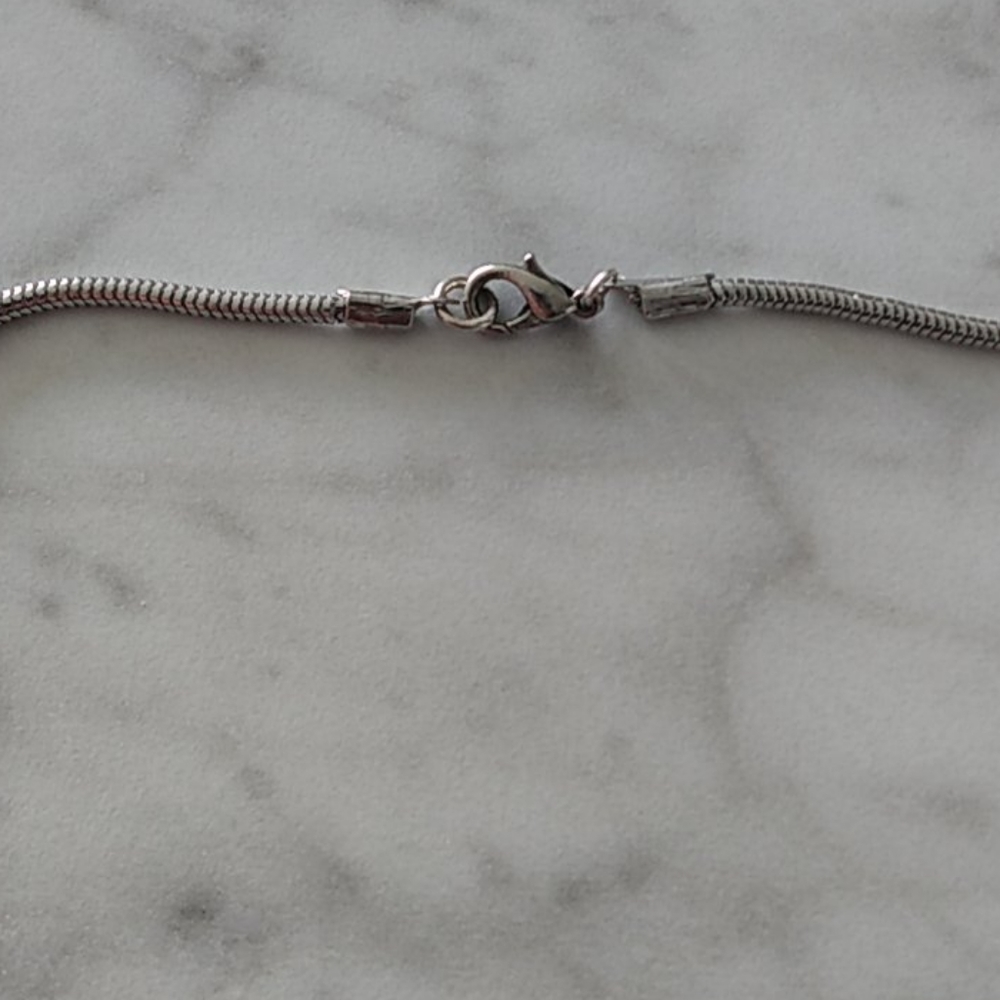Necklace - Picture 4 of 4